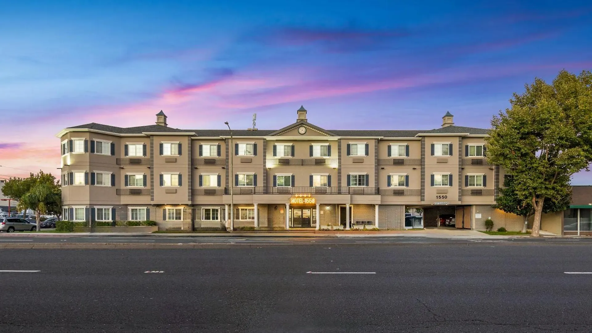 Where to Stay Near Mills Park: 12 Best Airport Hotels in San Bruno