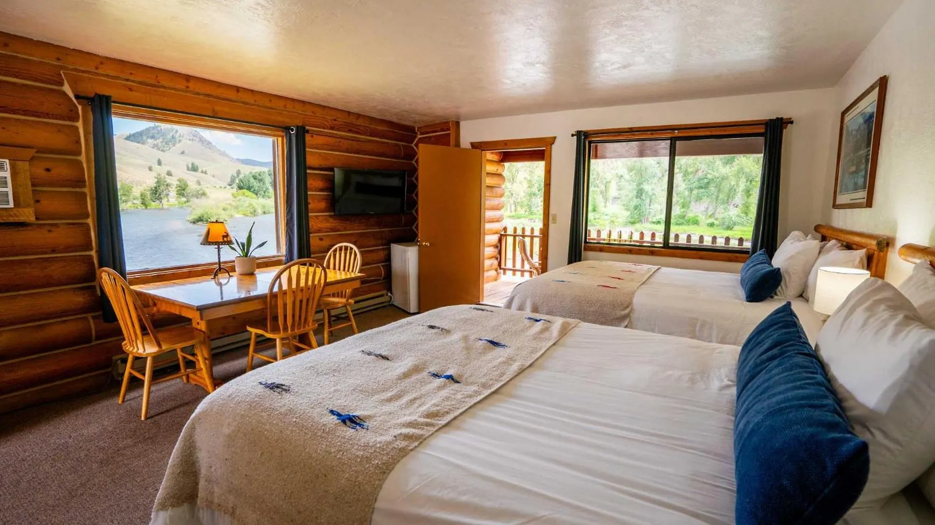 14 Best-Rated Hotels in the Pacific Northwest for Every Trip