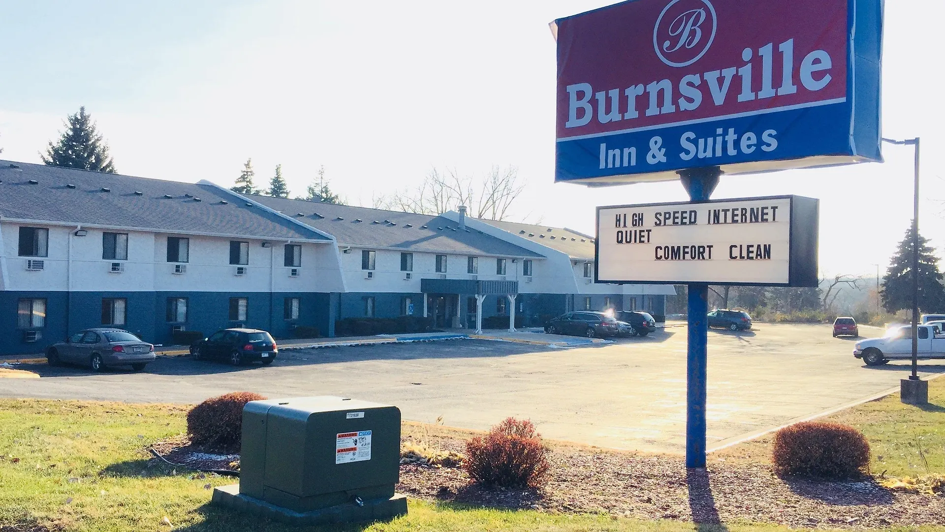 Staying Near Buck Hill Ski Area: 2 Budget Hotels Compared
