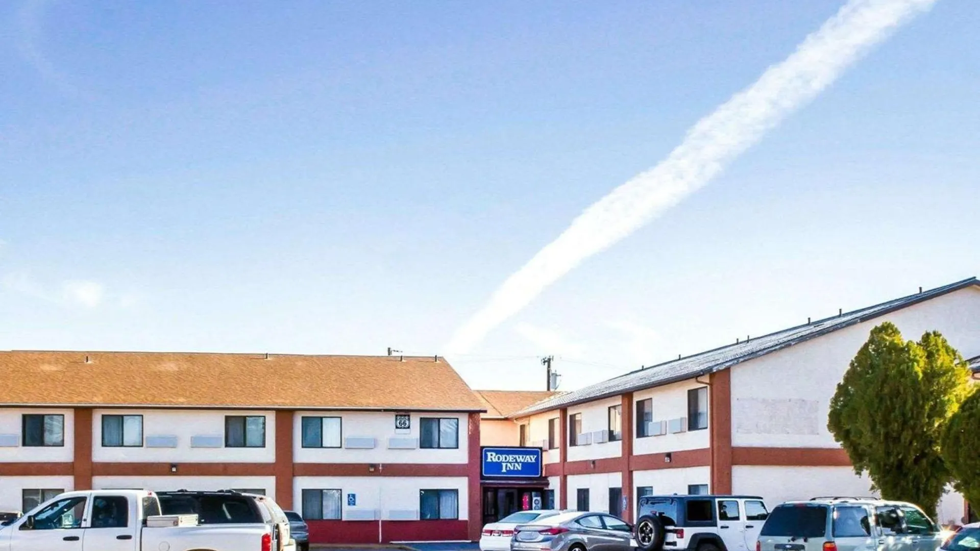 4 Rodeway Inn Hotels in Arizona for Budget Road Trippers