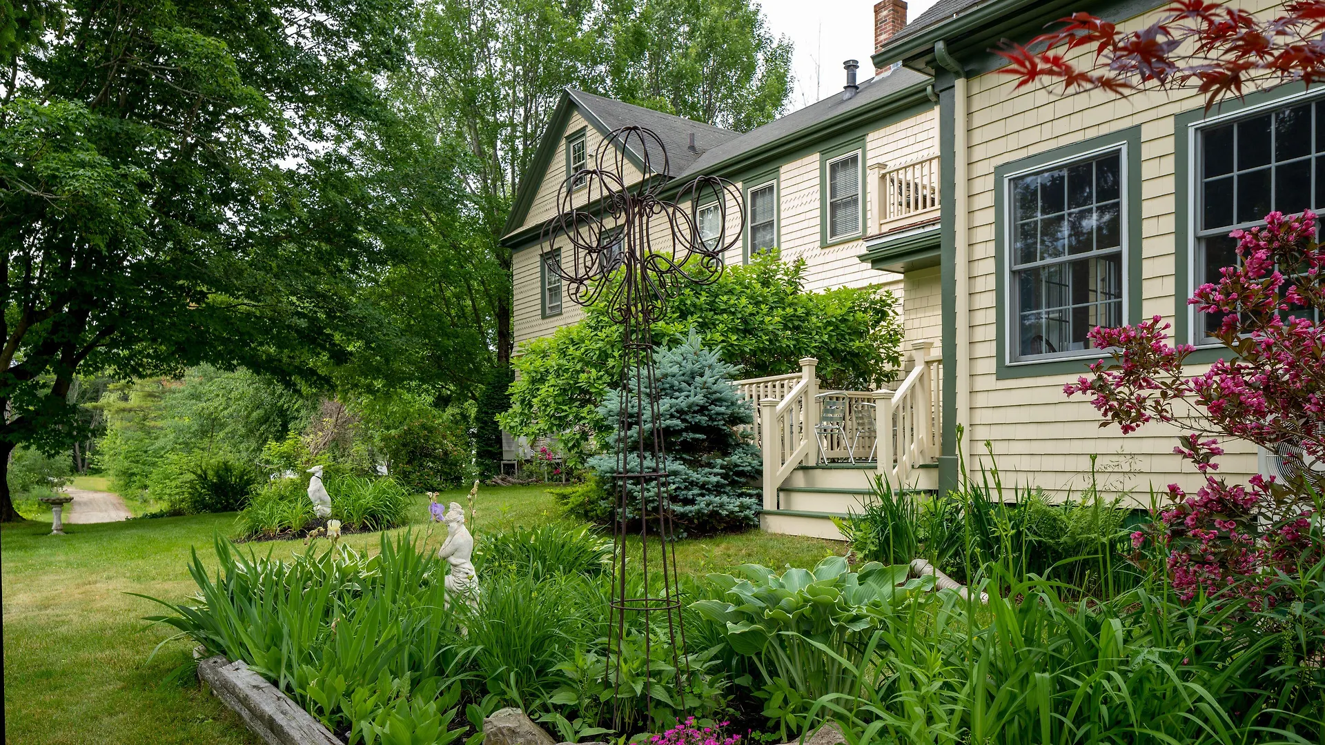 7 Smart Central Hotels In Maine Coast Worth Booking