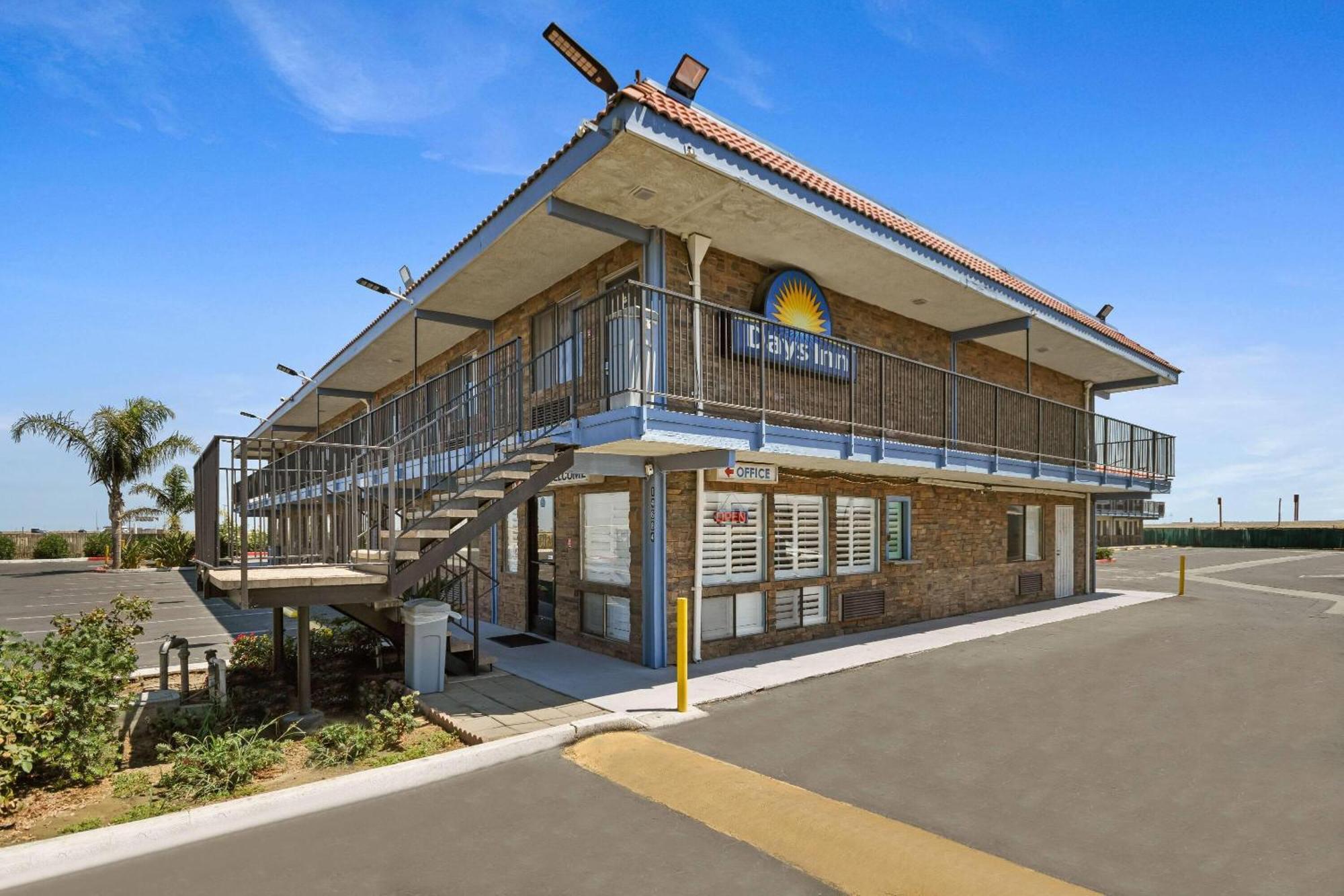 Where to Stay in Southern California: 8 Best Days Inn by Wyndham Hotels
